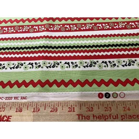 Michael Miller Fabrics Pattern 2333 RIC RAC  One and a Half Yards x 44" wide - Picture 9 of 10